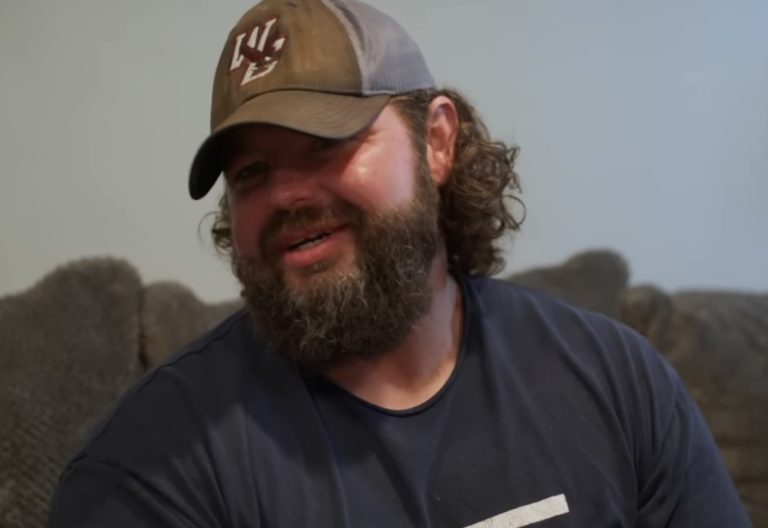 The Rock’s Autograph Scandal: Did Chasing Cardboard Drop the Ball or Score Big?